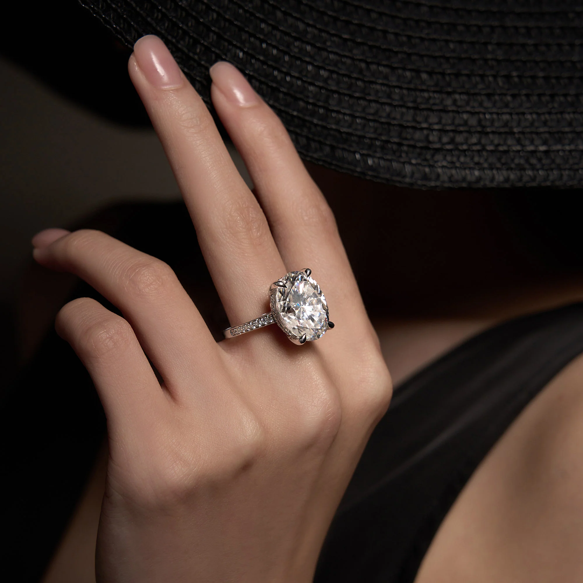 14 Carat Oval Shaped Moissanite Paved Engagement Ring in 14K Gold - Image 11