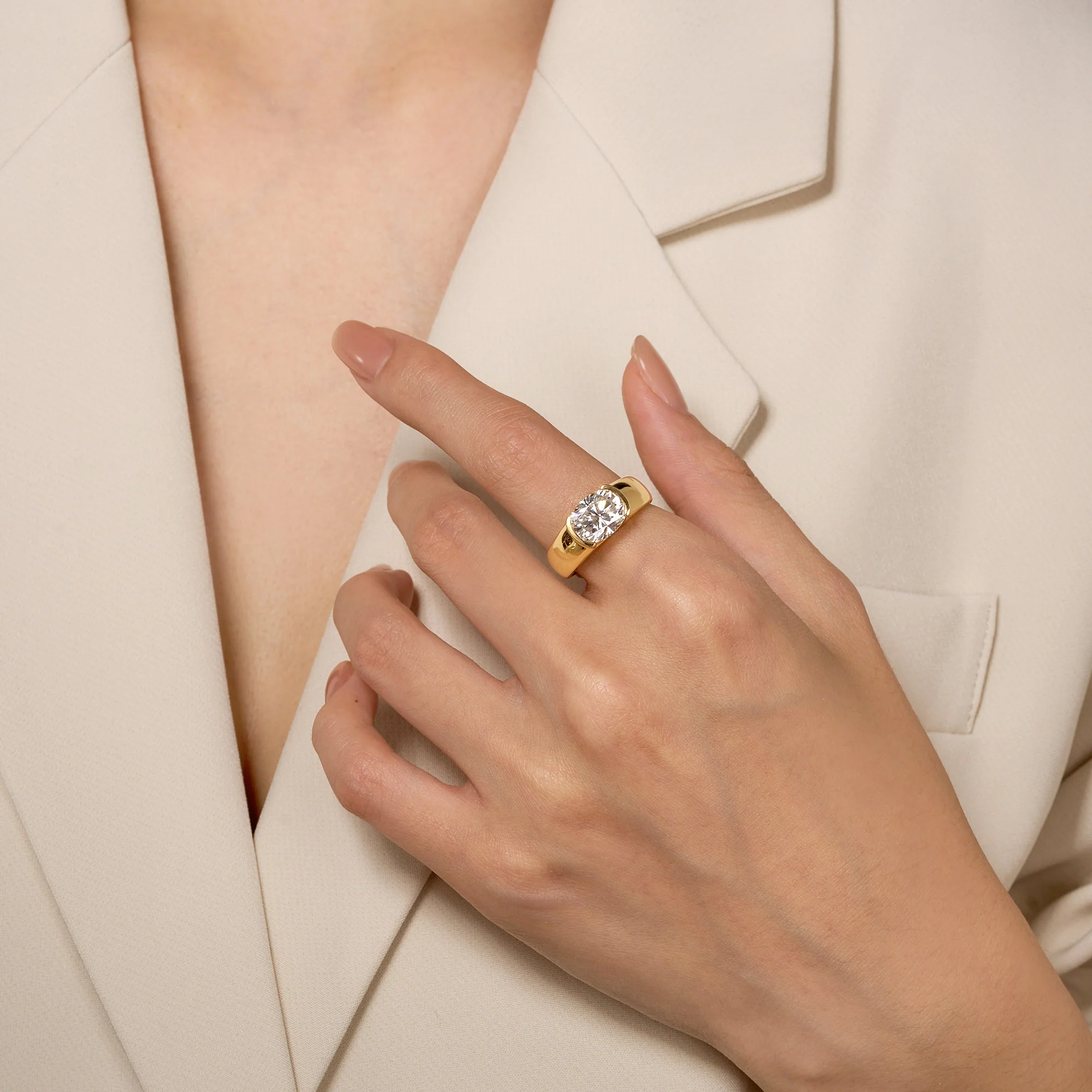 Elongated Cushion Moissanite Sideways Chunky Ring - Image 10
