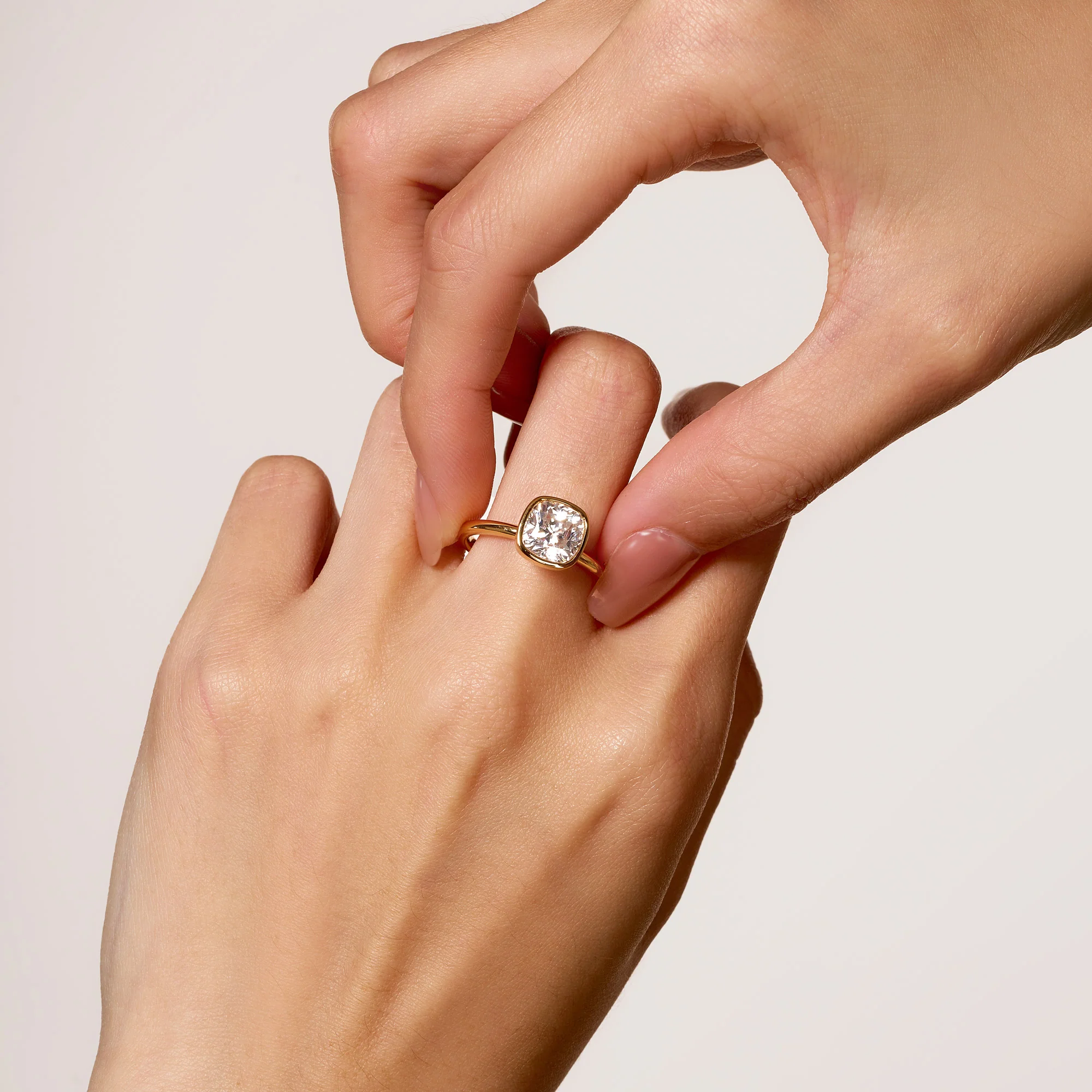 Cushion Cut Moissanite Bezel Ring - Image 10
