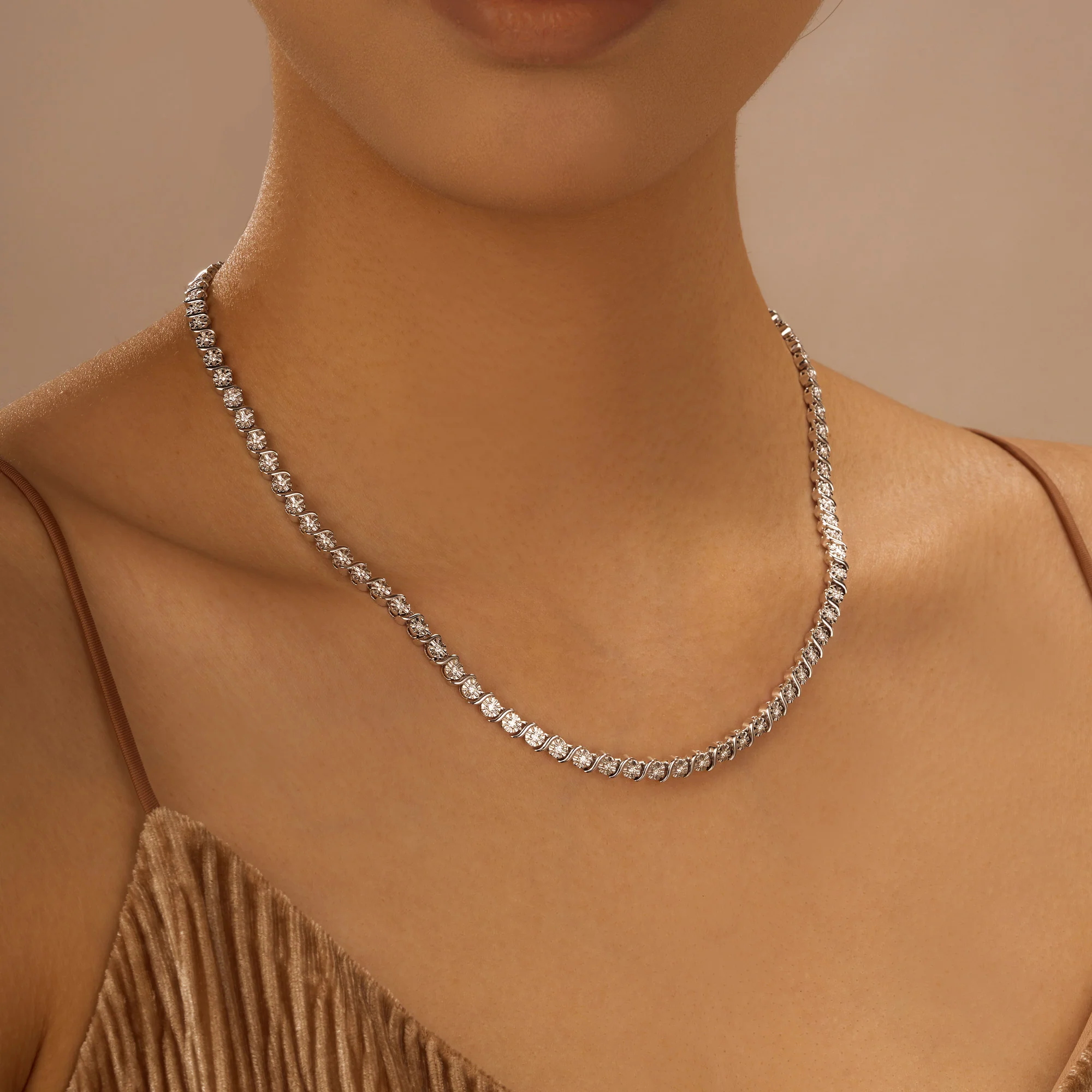 Elegant Tennis Necklace with Moissanites - Image 11