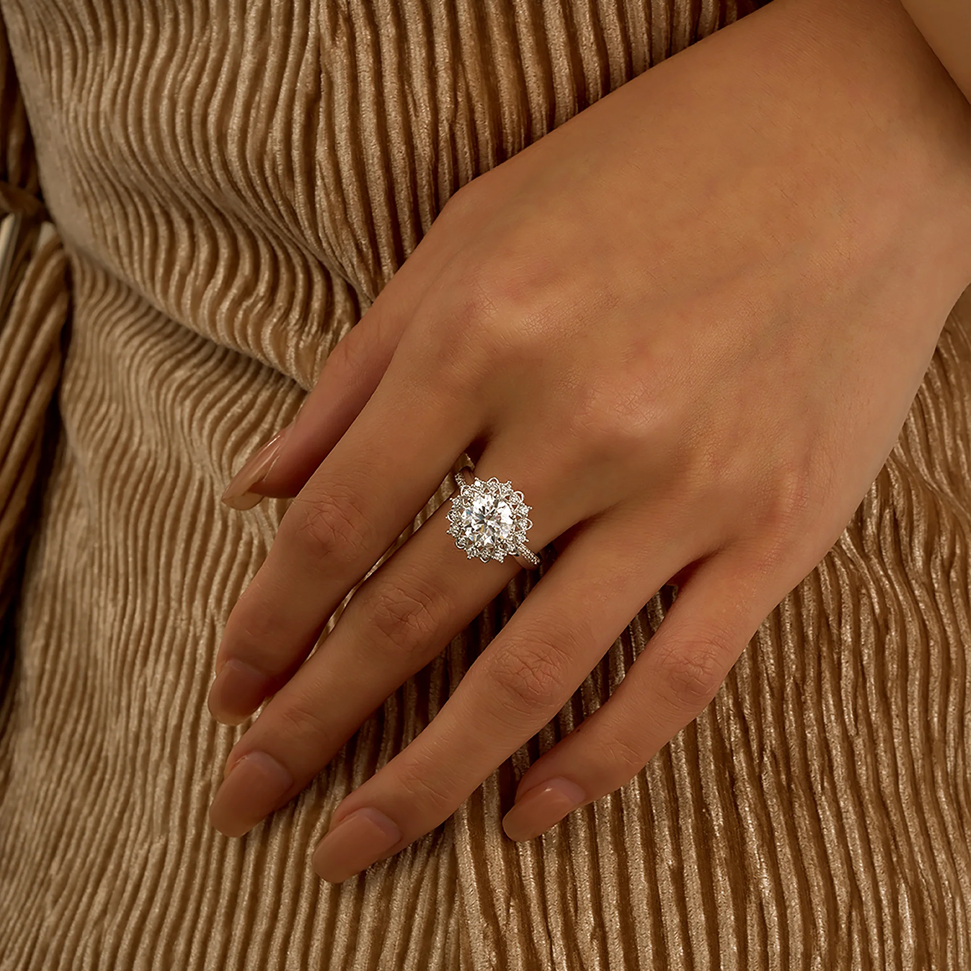 Halo Moissanite Bliss Sunlit Blossom Twist Ring - Image 14