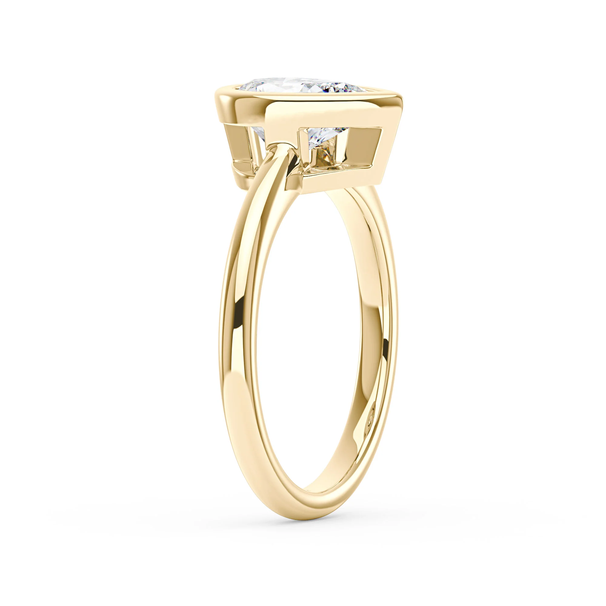 Pear-Shaped Moissanite Bezel Ring - Image 5