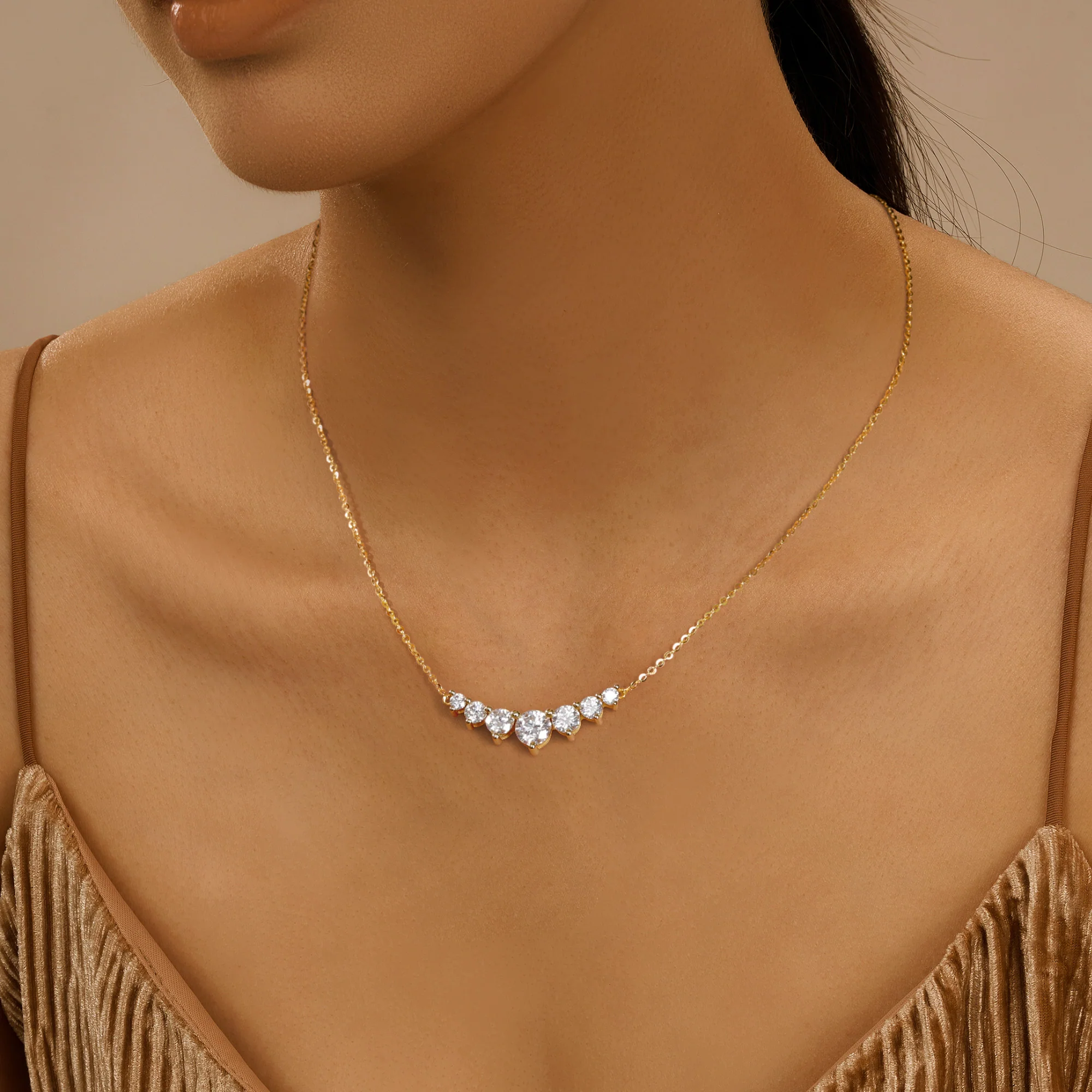 Seven Stone Round Moissanite Solitaire Pendant Necklace - Image 5