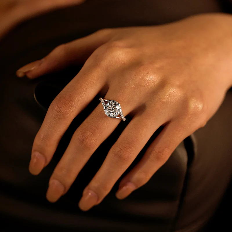 Starlight Halo Moissanite Ring with Twist Pavé Band - Image 14