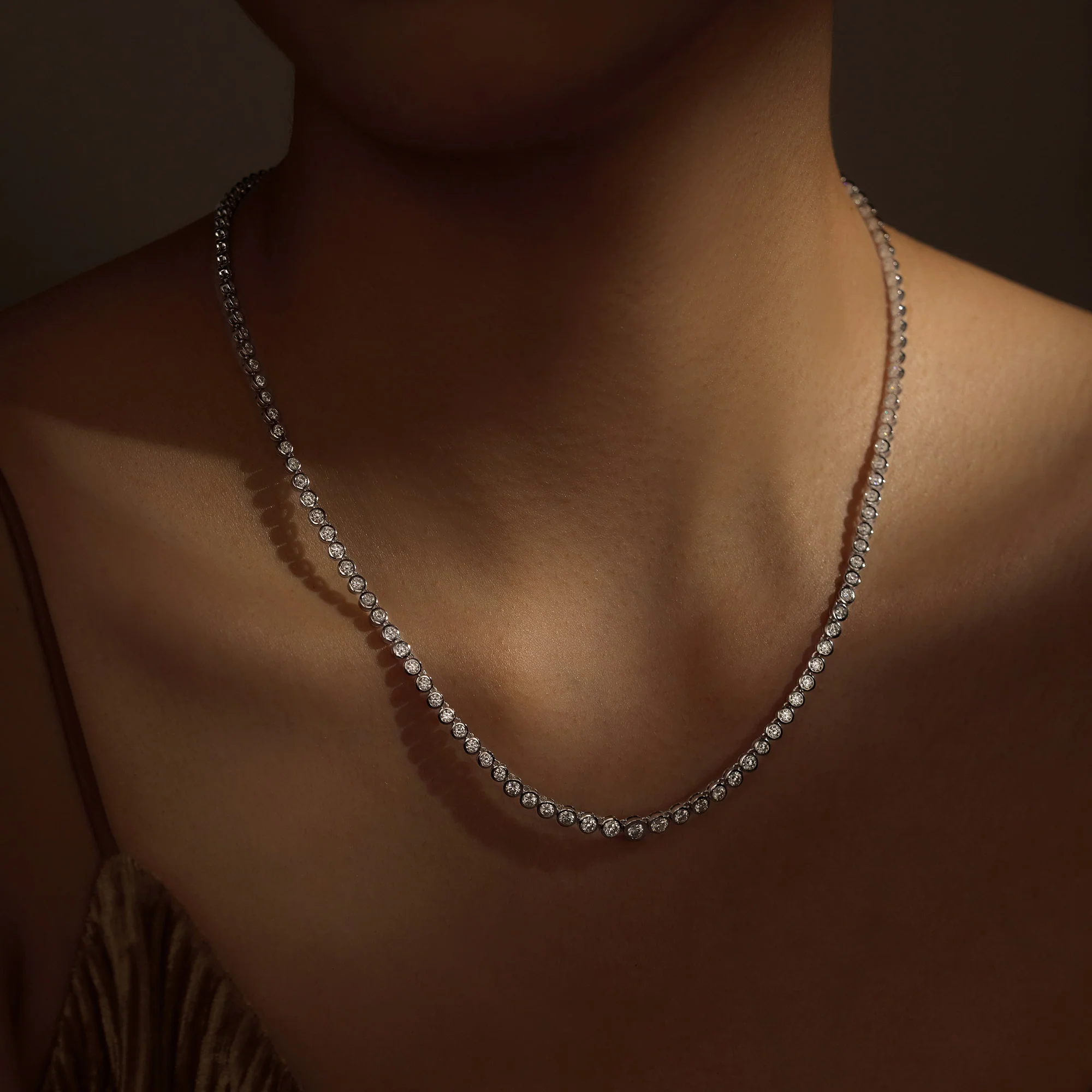 Stunning Moissanite Tennis Necklace with Classic Clasp - Image 13